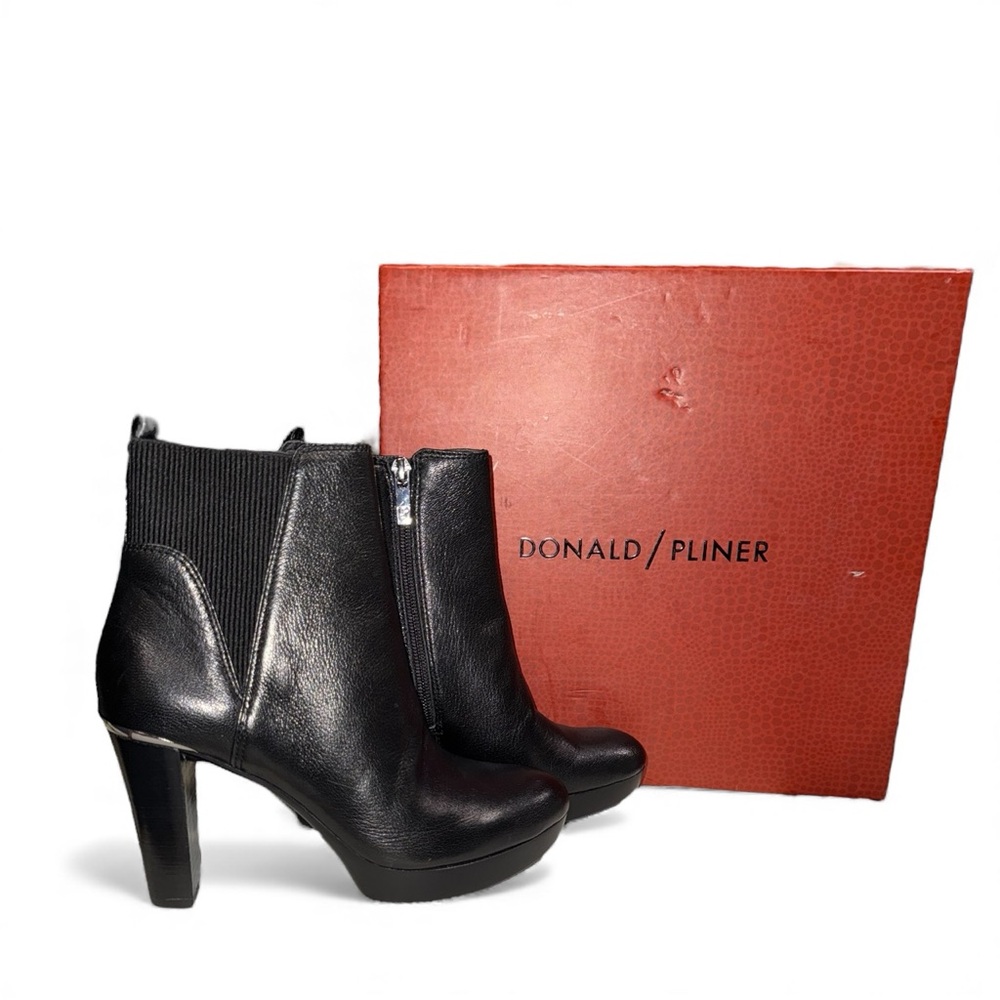 Donald J. Pliner Black Ankle Booties